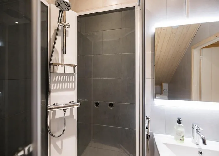 Elves Eco Design House A