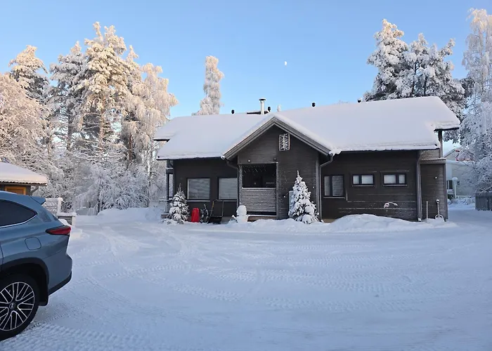 木屋 Elves Eco Design House A 罗瓦涅米